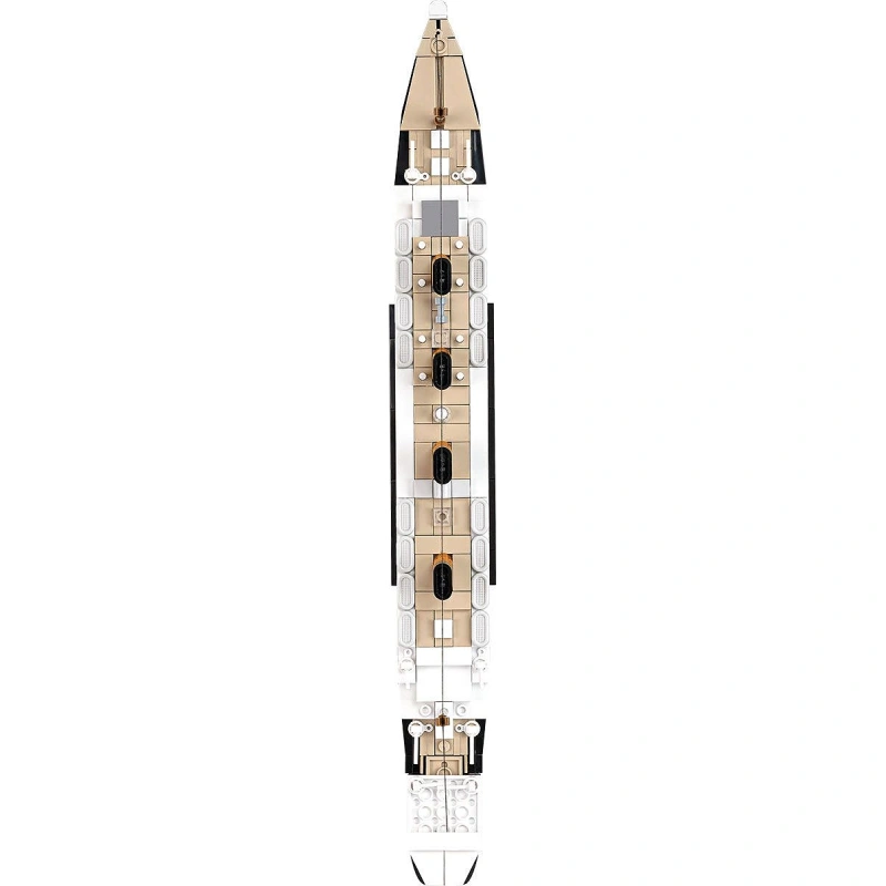rms-titanic-laevamudel-pealtvaade.webp