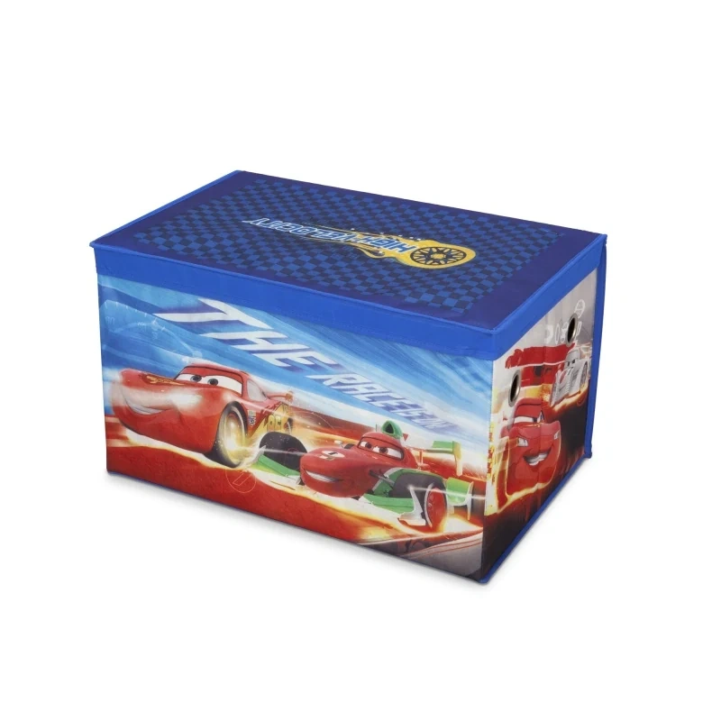 disney-cars-manguasjakast-eest-paremalt.webp