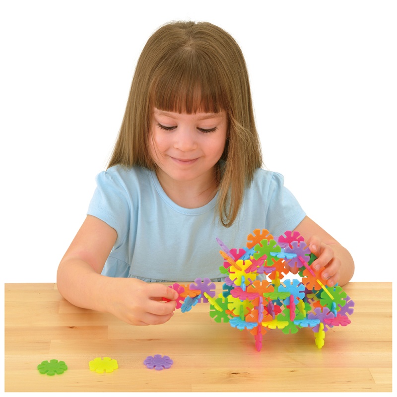 Mini Octons (Child Pic3).jpg