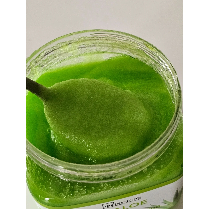 kehakoorija-aaloe-veraga-470g-tekstuur-lahivaade.webp