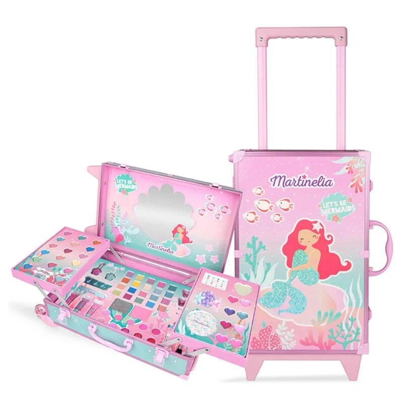 44402-laste-meigi-ja-kuunelakikomplekt-ratastega-kohvris-martinelia-1.webp